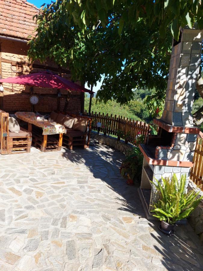 Guest House „Ivanovata House” Yanovets Екстер'єр фото